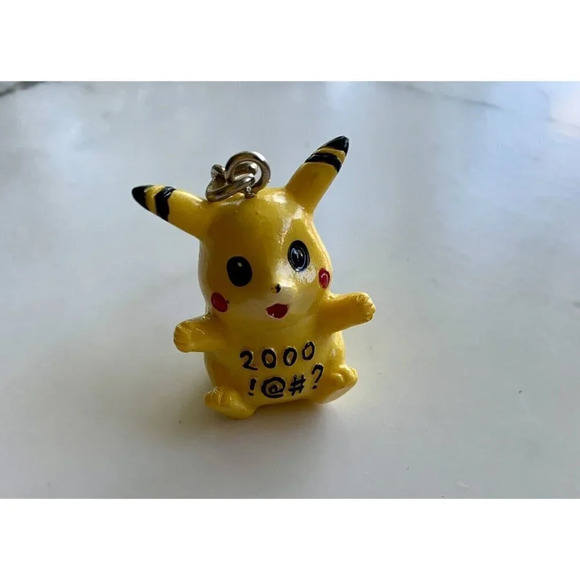 Pikachu 2000 Y2K Vintage Ceramic? 1.5” !@#? Keychain - Picture 1 of 4